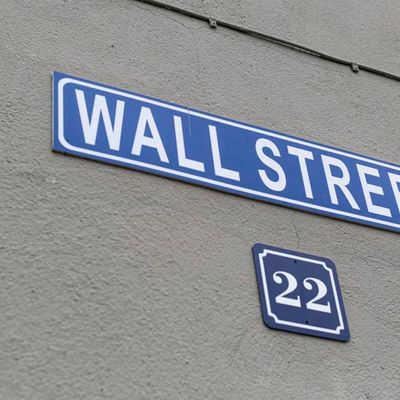 Riesigker Eiscafé - Wall Street Schild